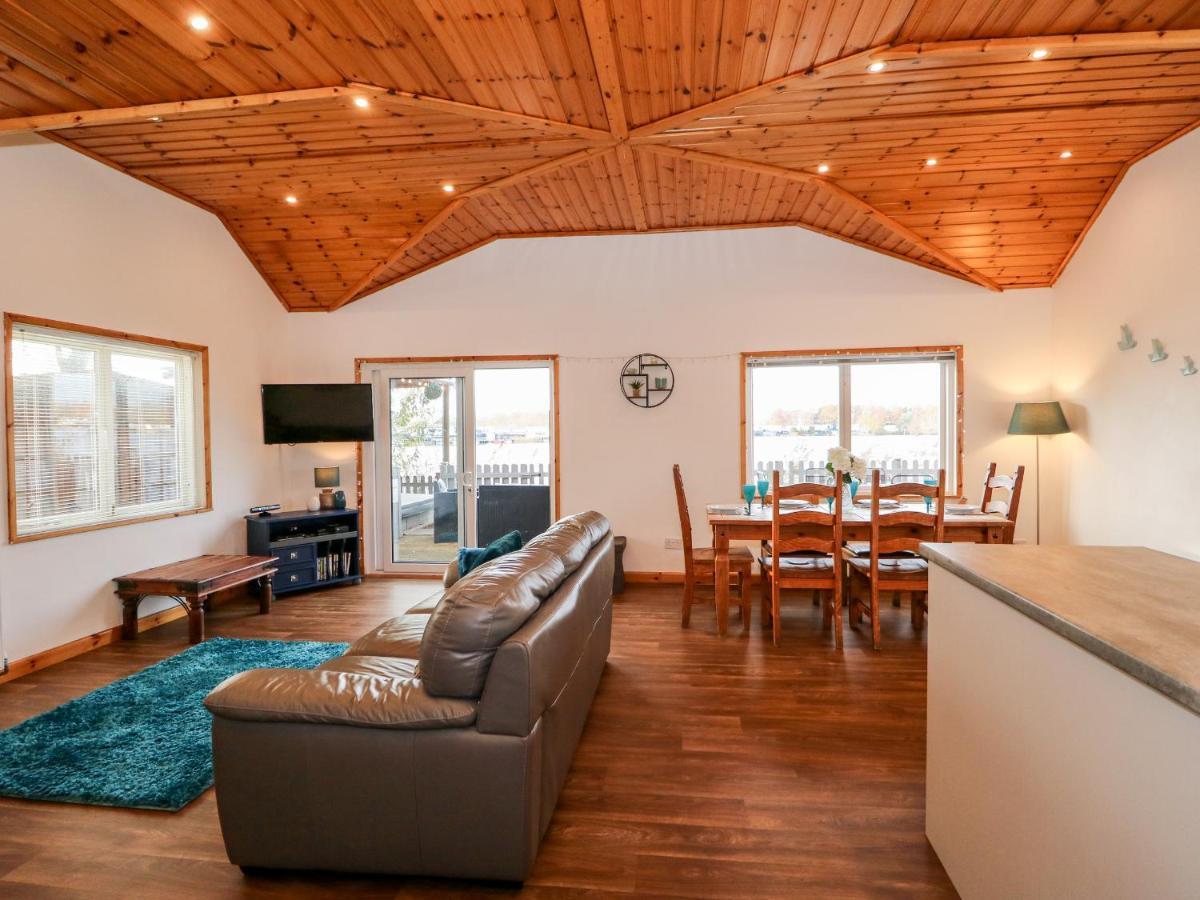 Teal Lodge Tattershall Bagian luar foto