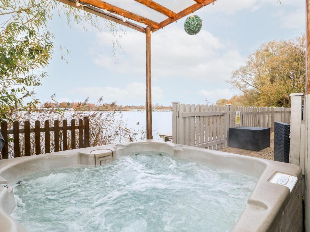 Teal Lodge Tattershall Bagian luar foto