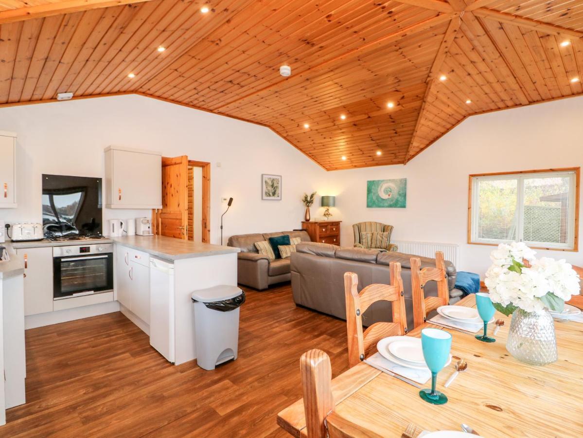 Teal Lodge Tattershall Bagian luar foto