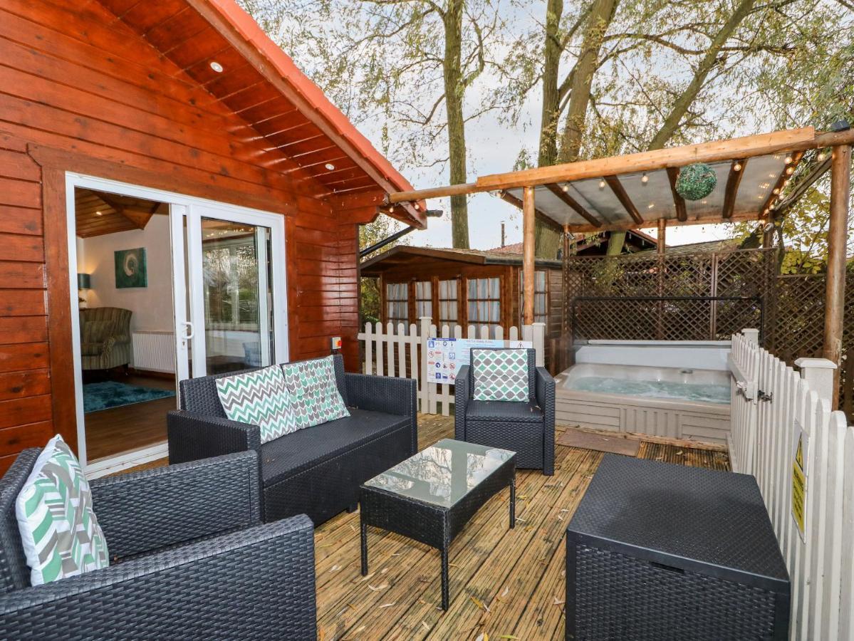 Teal Lodge Tattershall Bagian luar foto