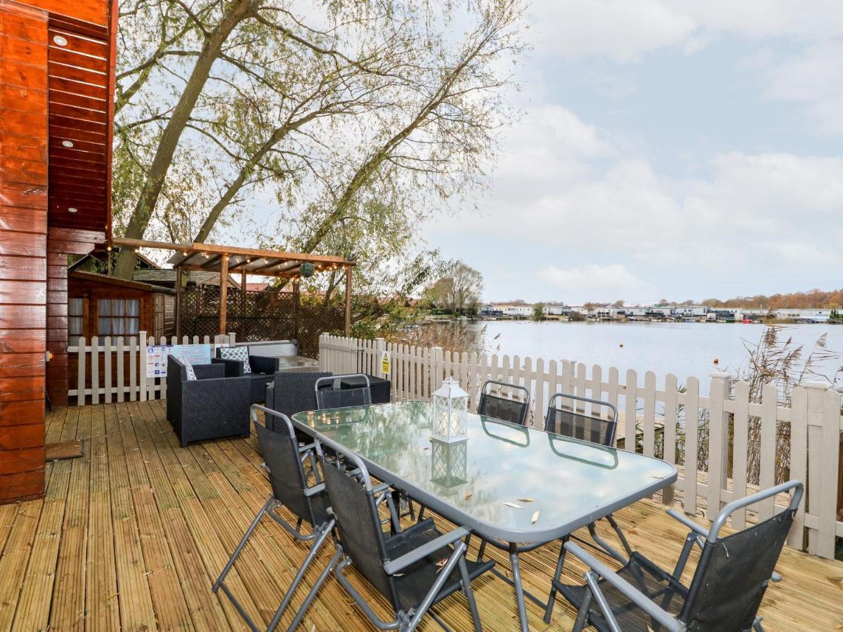 Teal Lodge Tattershall Bagian luar foto